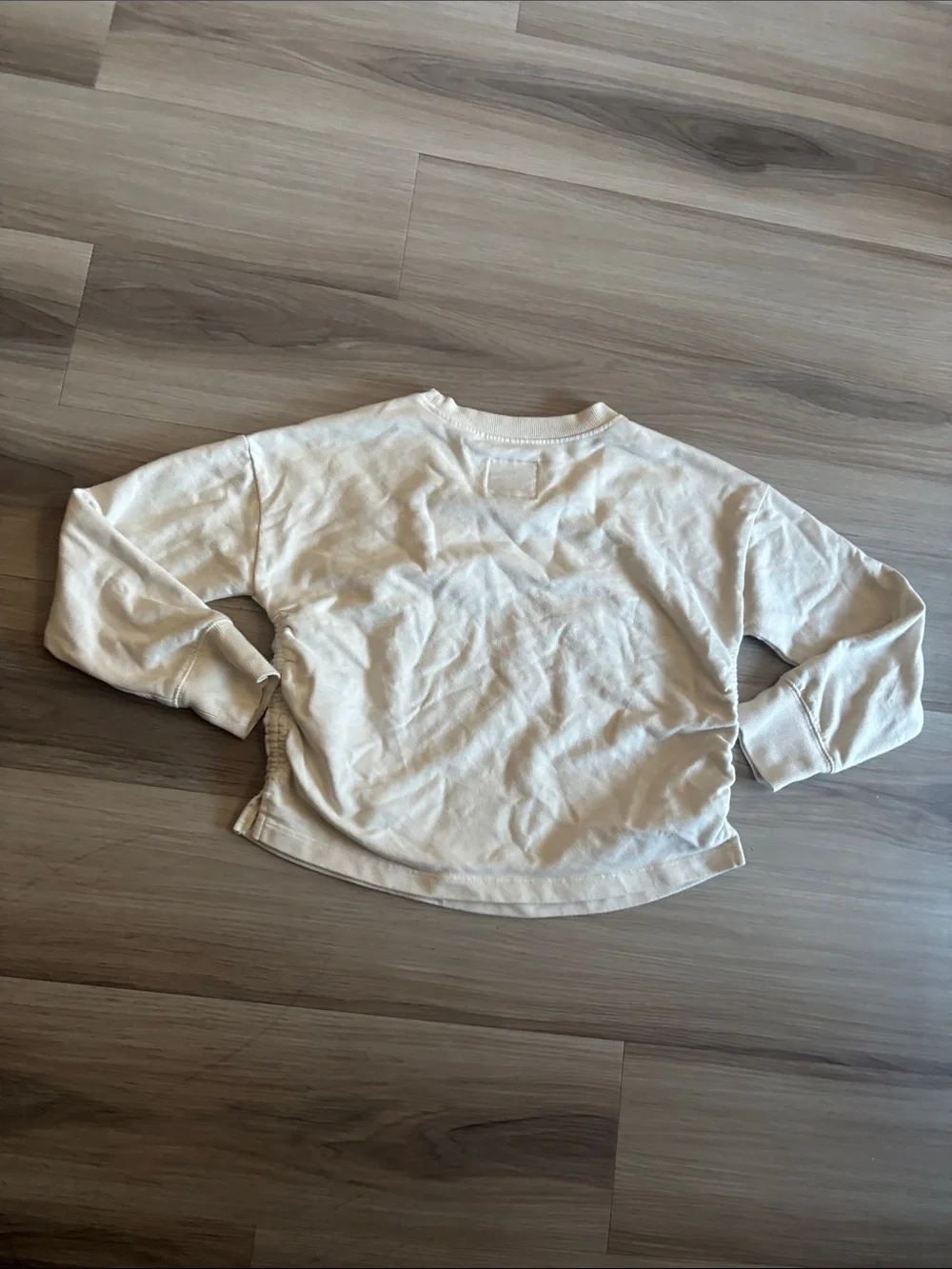 OshKosh B'gosh Cream long sleeve with Pastel Sunshine Graphic